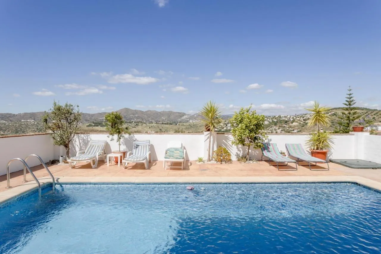 Carla Cottages Alcaucin Holiday home